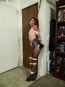 www.staciesnowbound.com - Sasha Fae 136 thumbnail